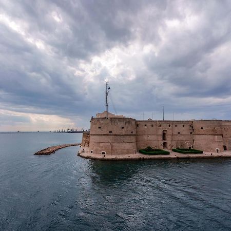 Bed and Breakfast Ai Marinai Taranto Exterior foto